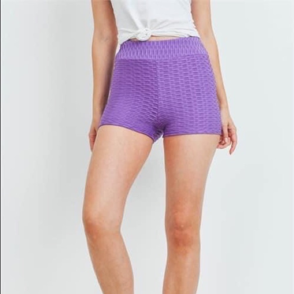New Junior's Cute Boutique Purple cycling/textured shorts